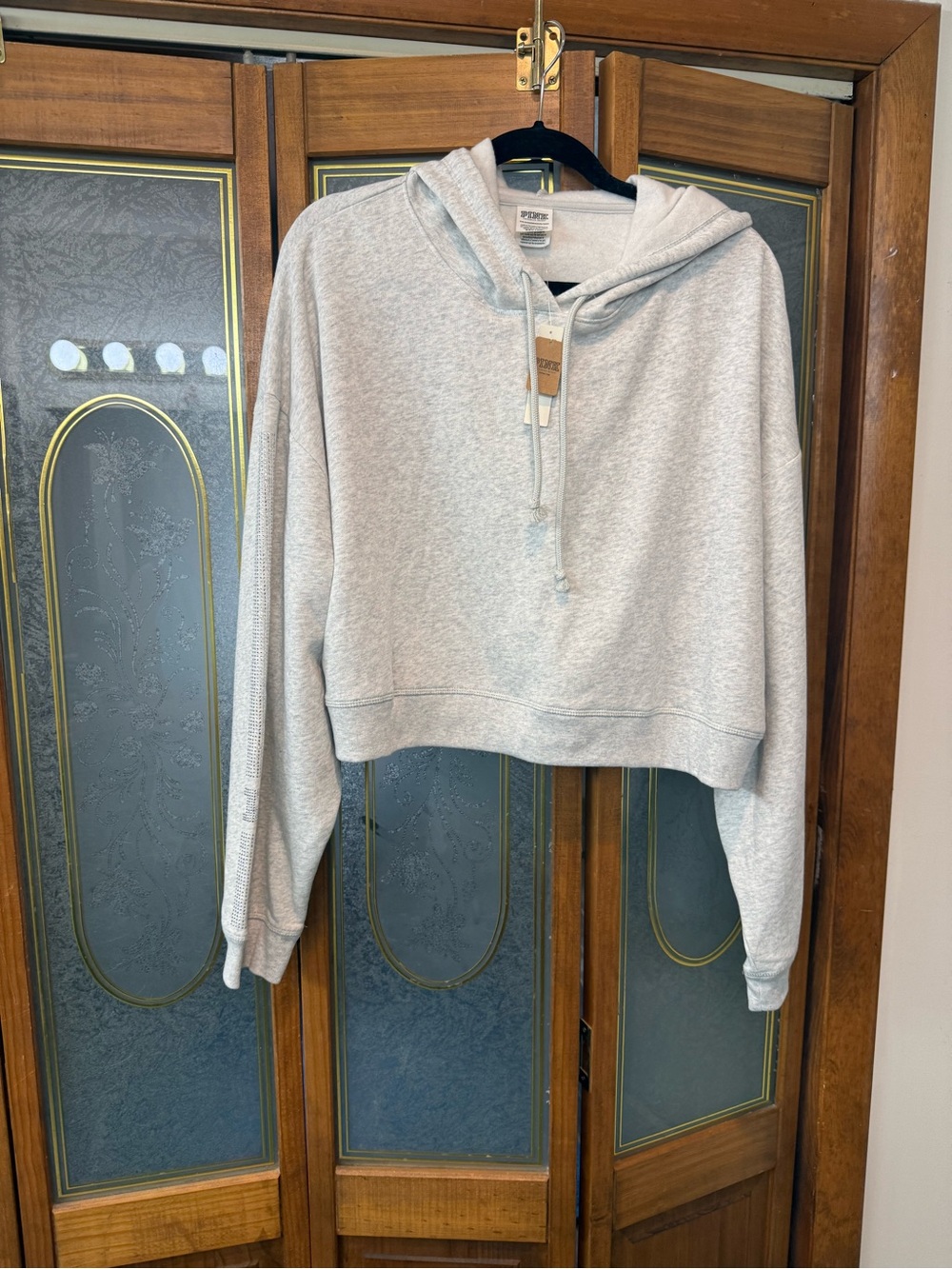 PINK LADIES Gray Cropped Hoodie Sweater, BRAND NEW -